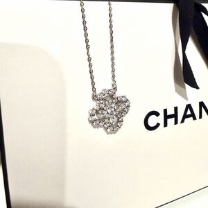 Harry Winston style Loop necklace